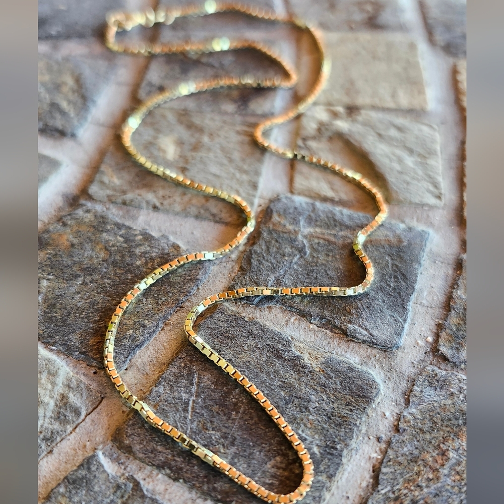 14k Solid Yellow Gold Box Chain - image 1